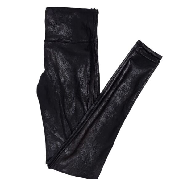 Spanx black faux leather pull-on full length leggings Size Medium